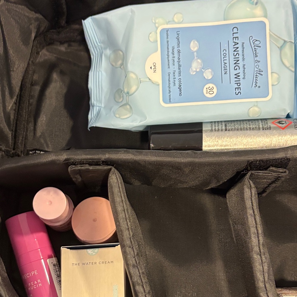 Weekend getaway cosmetic bag with essentials